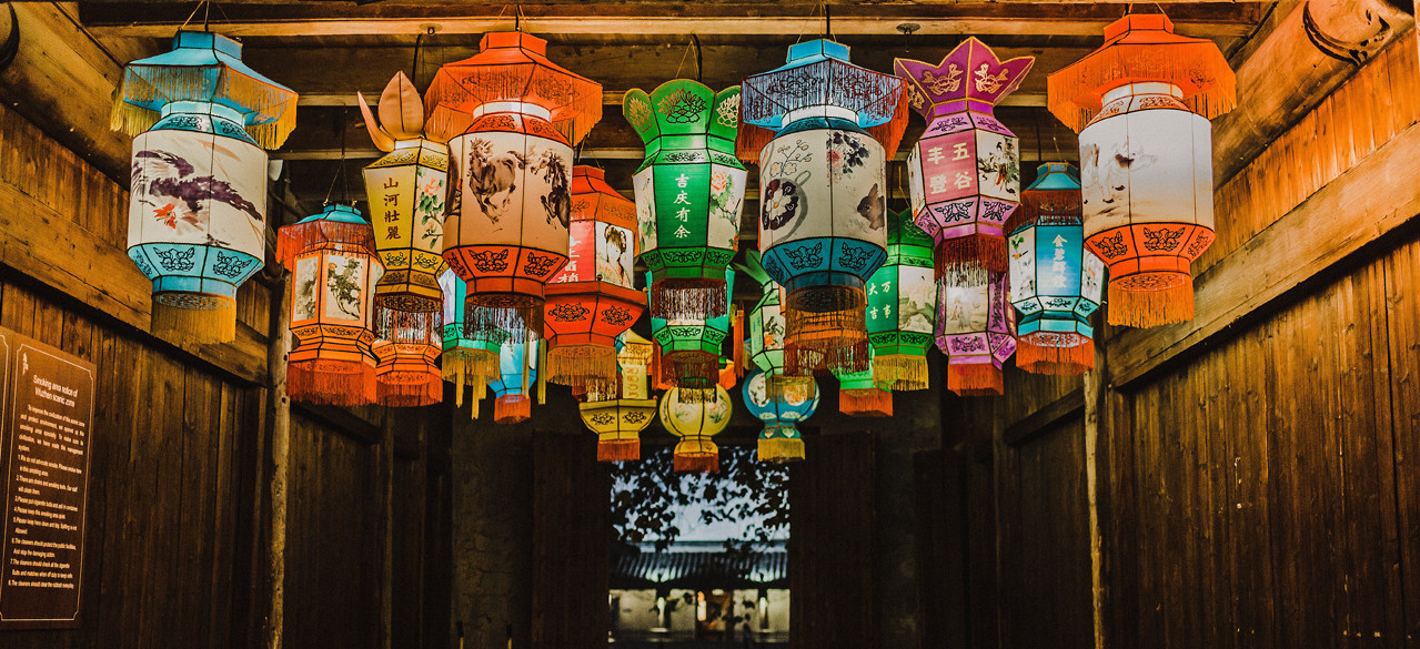 Local Laws and Customs in China - Globelink Blog